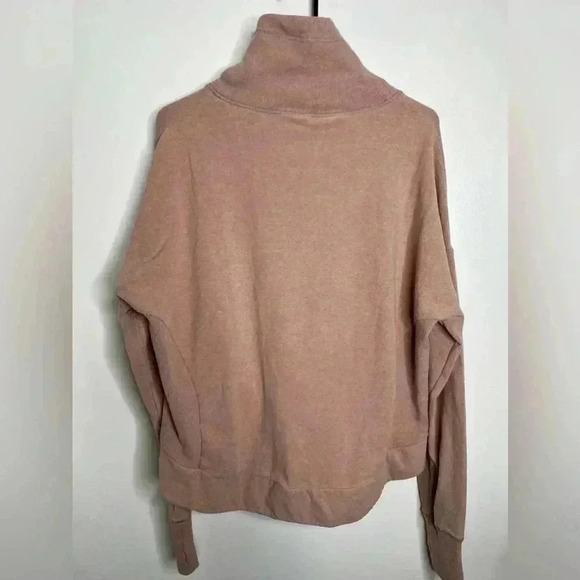 Sweaty Betty Made In Italy Turtleneck Sweater Size Medium - Picture 6 of 8